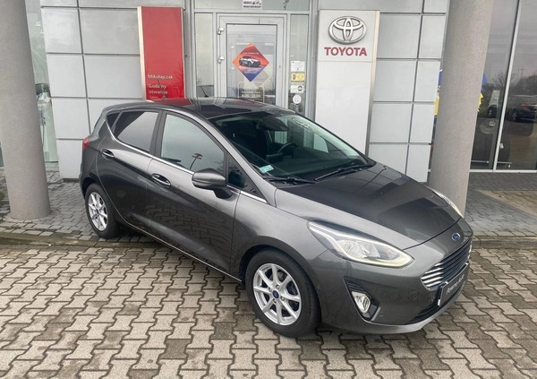 Ford Fiesta cena 49900 przebieg: 69257, rok produkcji 2019 z Poznań małe 232